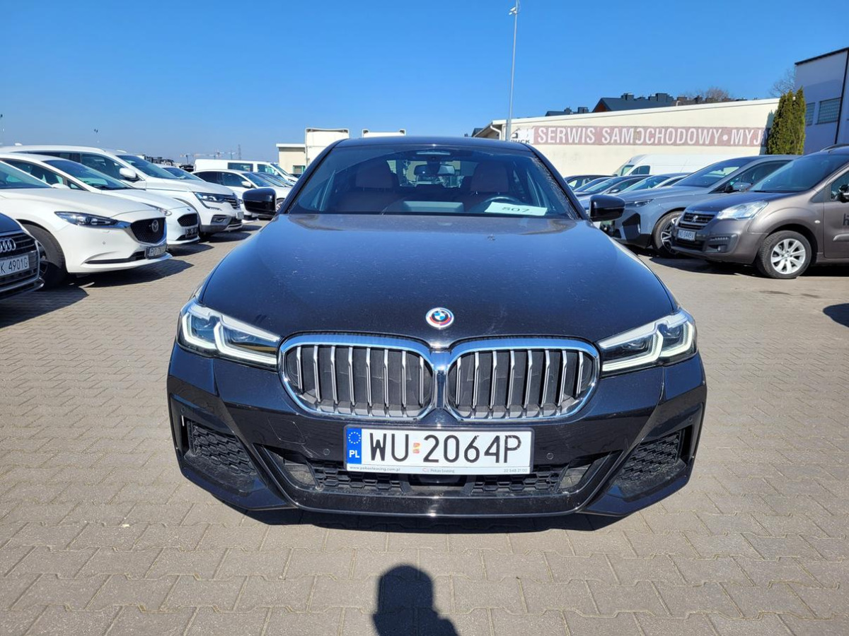 BMW 540D XDRIVE SEDAN - Binek araba: fotoğraf 2 BMW 540D XDRIVE SEDAN - Binek araba: fotoğraf 2