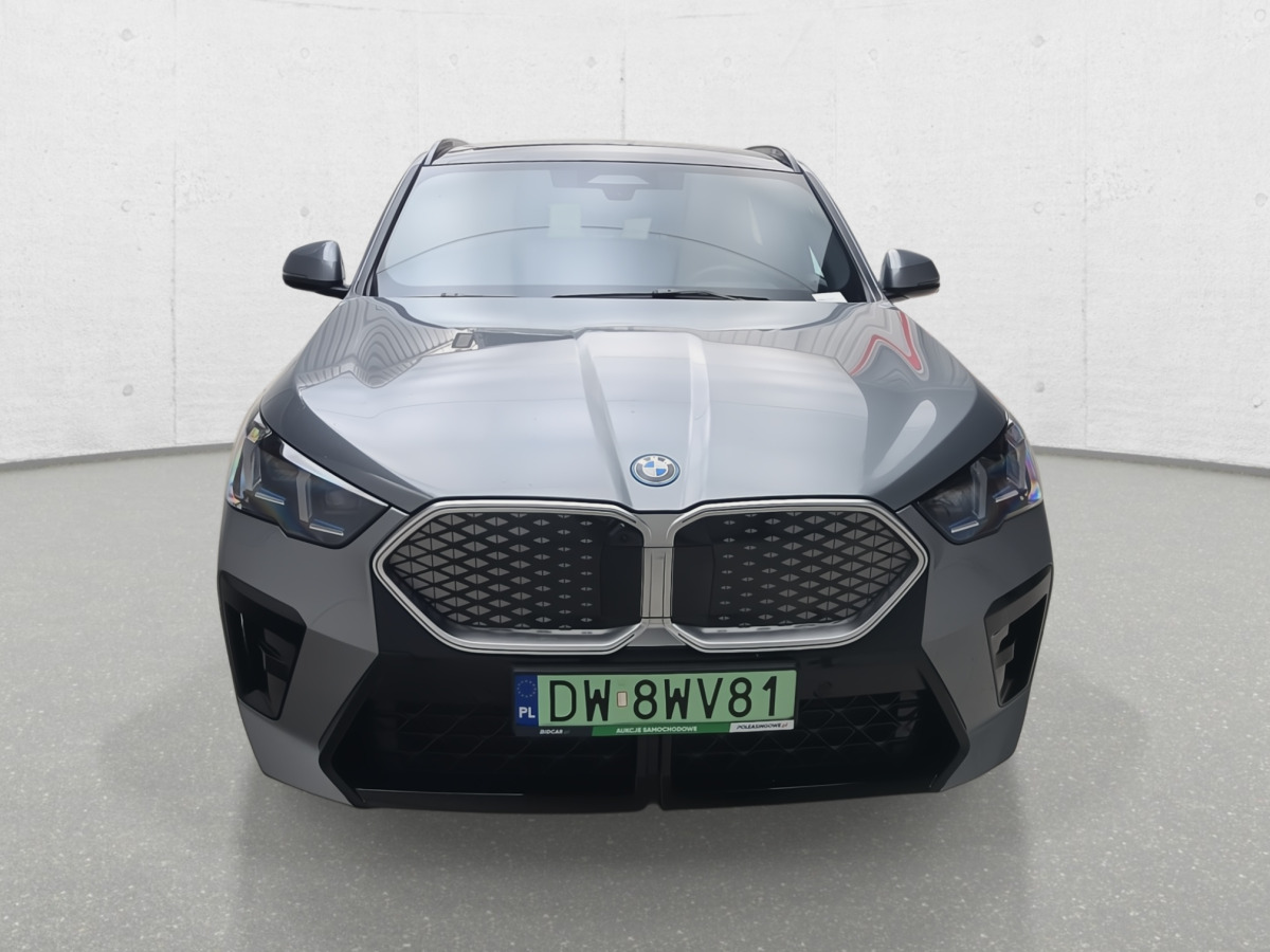 BMW IX2 XDRIVE30 SUV - SUV: fotoğraf 3 BMW IX2 XDRIVE30 SUV - SUV: fotoğraf 3