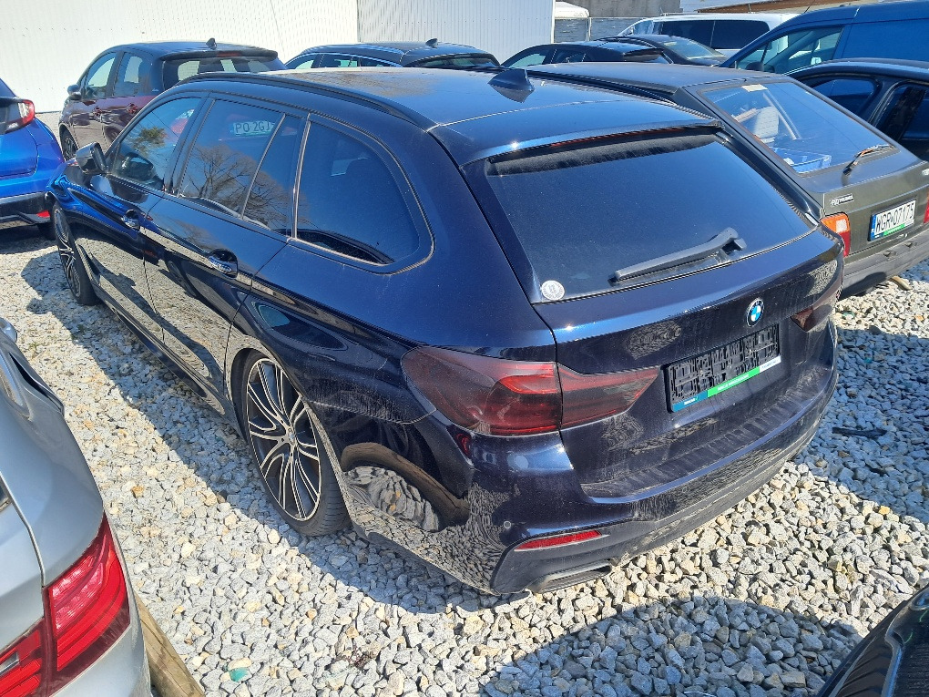 BMW M550D XDRIVE KOMBI - Binek araba: fotoğraf 4 BMW M550D XDRIVE KOMBI - Binek araba: fotoğraf 4