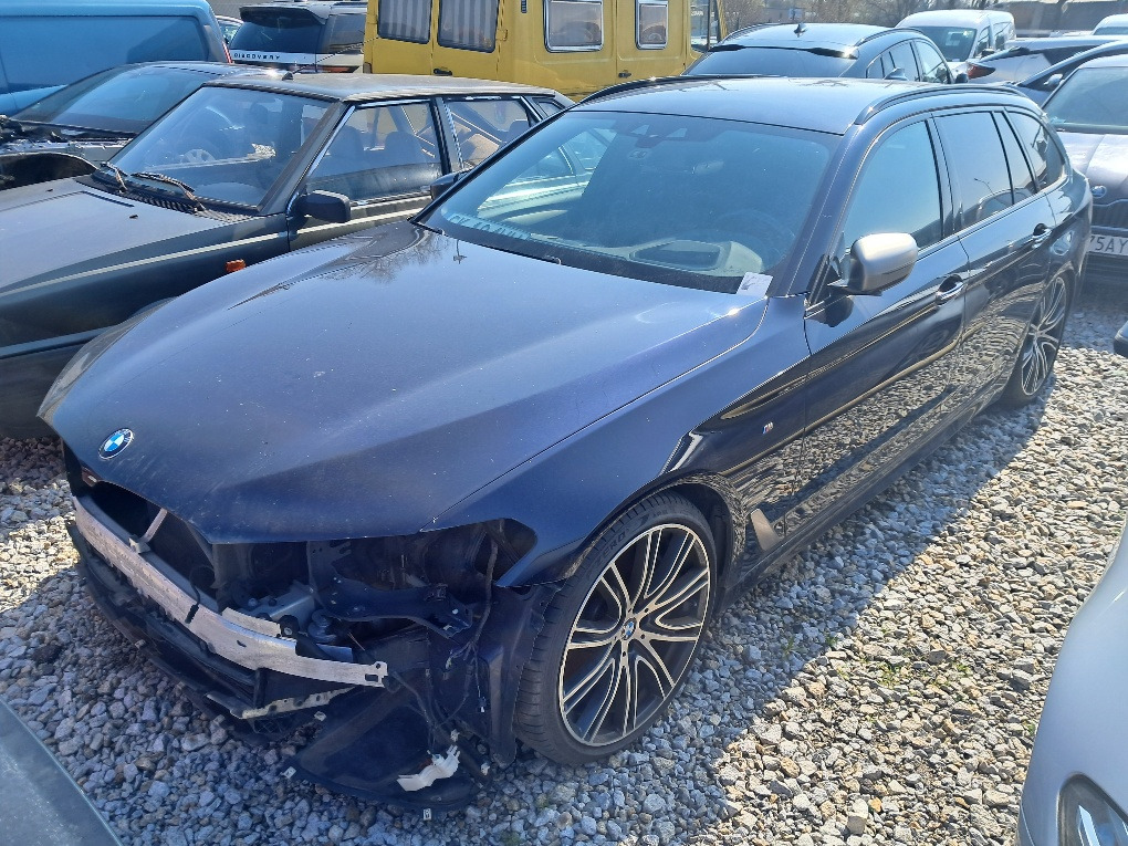 BMW M550D XDRIVE KOMBI - Binek araba: fotoğraf 2 BMW M550D XDRIVE KOMBI - Binek araba: fotoğraf 2