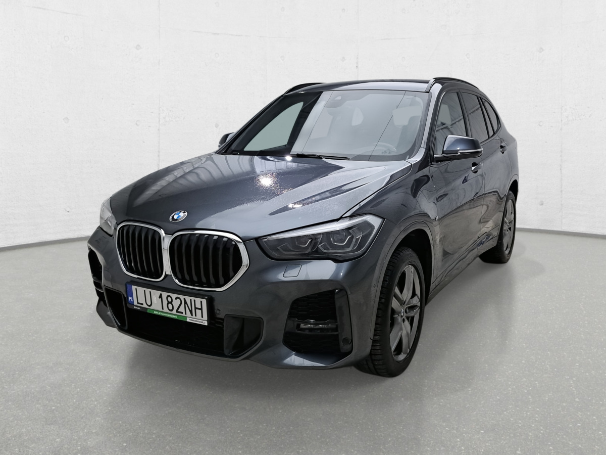 BMW X1 SDRIVE18I SUV - SUV: fotoğraf 4 BMW X1 SDRIVE18I SUV - SUV: fotoğraf 4