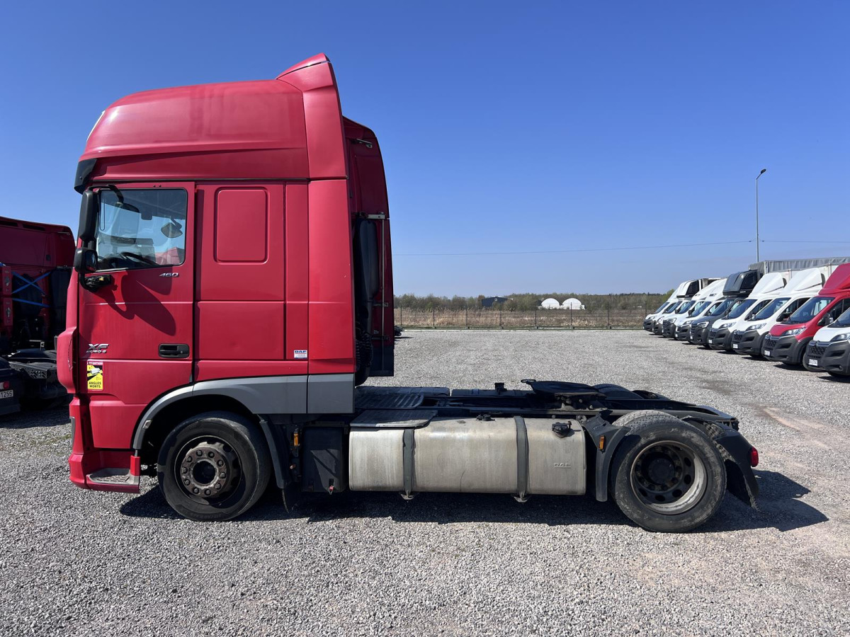 DAF XF 460 FT EURO 6 LOW DECK SUPER SPACE CAB CIĄGNIK SIODŁOWY - Çekici: fotoğraf 3 DAF XF 460 FT EURO 6 LOW DECK SUPER SPACE CAB CIĄGNIK SIODŁOWY - Çekici: fotoğraf 3