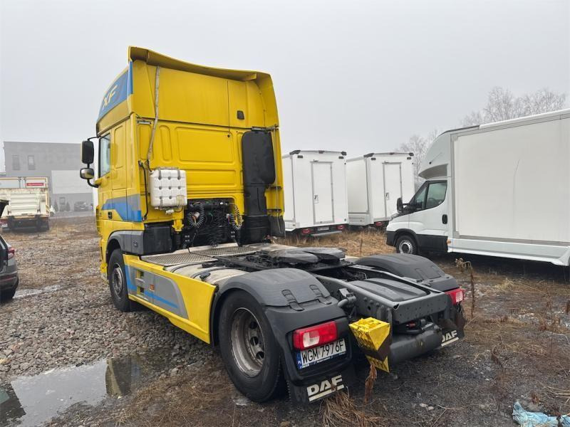 DAF XF CIĄGNIK SIODŁOWY - Çekici: fotoğraf 4 DAF XF CIĄGNIK SIODŁOWY - Çekici: fotoğraf 4