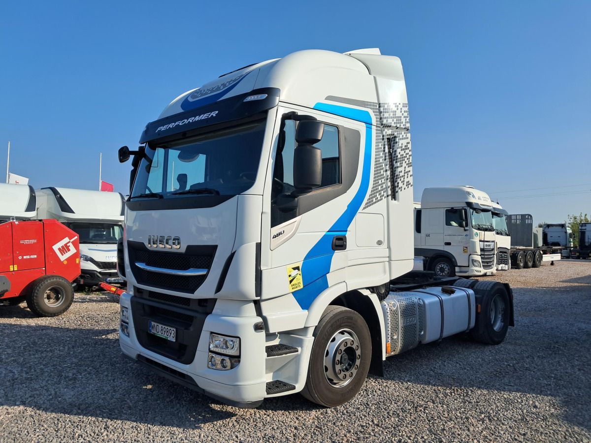 IVECO AS440ST/P CIĄGNIK SIODŁOWY - Çekici: fotoğraf 2 IVECO AS440ST/P CIĄGNIK SIODŁOWY - Çekici: fotoğraf 2
