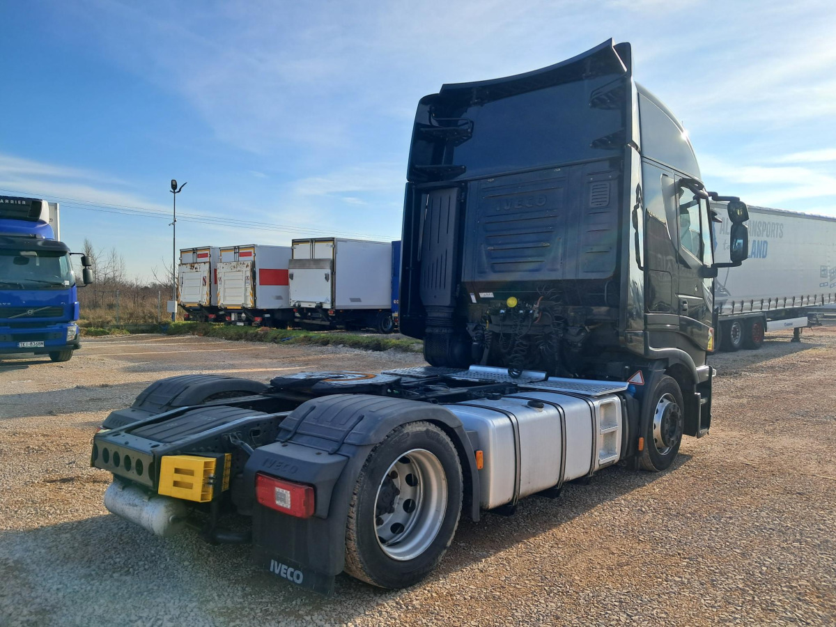 IVECO AS440T/ FP LT CIĄGNIK SIODŁOWY - Çekici: fotoğraf 4 IVECO AS440T/ FP LT CIĄGNIK SIODŁOWY - Çekici: fotoğraf 4