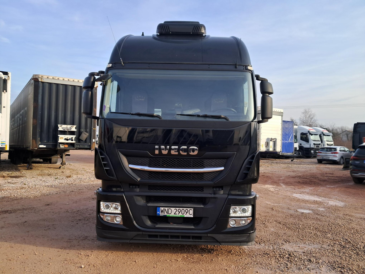 IVECO AS440T/ FP LT CIĄGNIK SIODŁOWY - Çekici: fotoğraf 3 IVECO AS440T/ FP LT CIĄGNIK SIODŁOWY - Çekici: fotoğraf 3