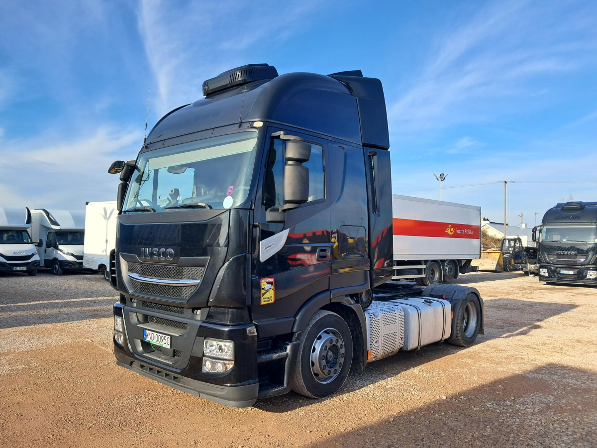 IVECO AS440T/ FP LT CIĄGNIK SIODŁOWY - Çekici: fotoğraf 2 IVECO AS440T/ FP LT CIĄGNIK SIODŁOWY - Çekici: fotoğraf 2