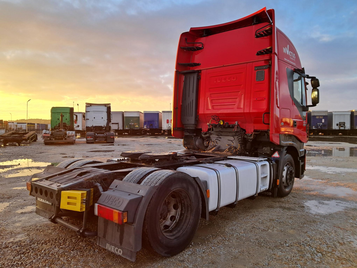 IVECO AS440T/P CIĄGNIK SIODŁOWY - Çekici: fotoğraf 5 IVECO AS440T/P CIĄGNIK SIODŁOWY - Çekici: fotoğraf 5
