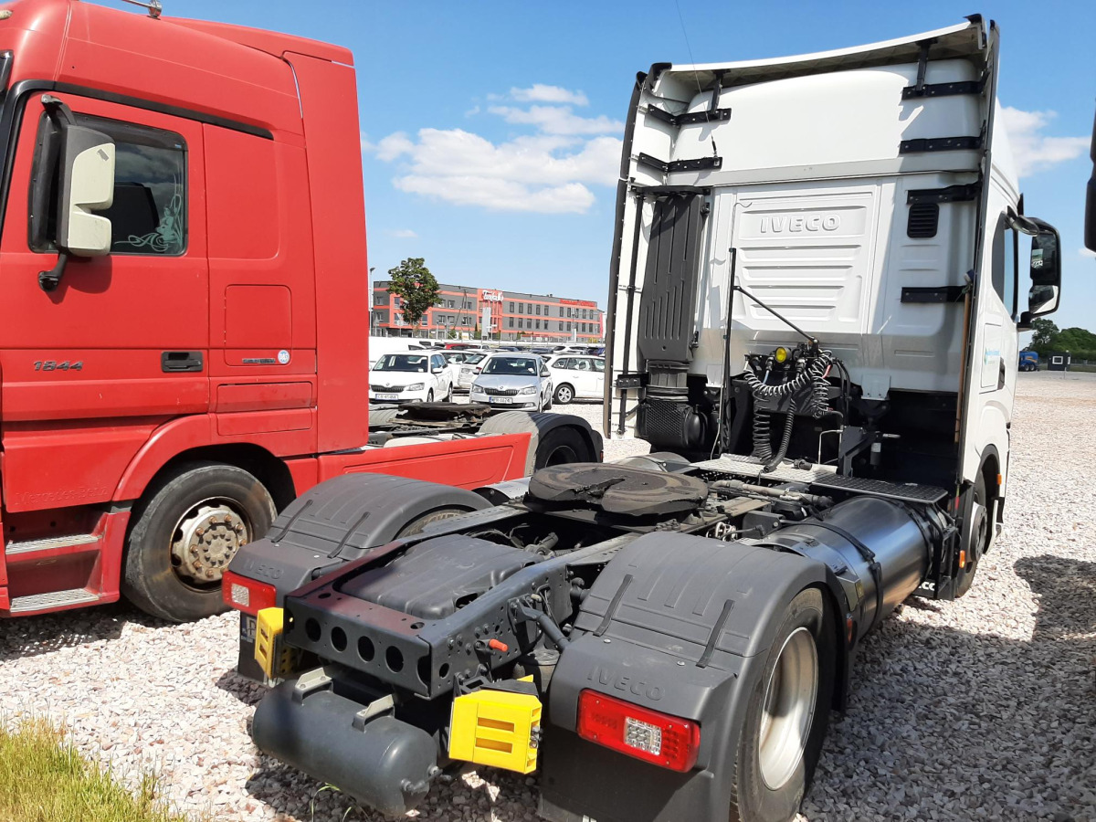 IVECO S-WAY CIĄGNIK SIODŁOWY - Çekici: fotoğraf 3 IVECO S-WAY CIĄGNIK SIODŁOWY - Çekici: fotoğraf 3