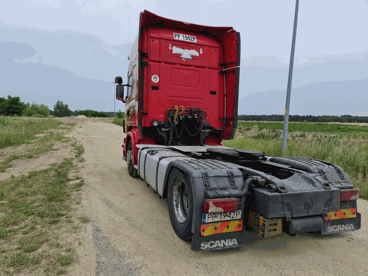 SCANIA R420 CIĄGNIK SIODŁOWY - Çekici: fotoğraf 4 SCANIA R420 CIĄGNIK SIODŁOWY - Çekici: fotoğraf 4