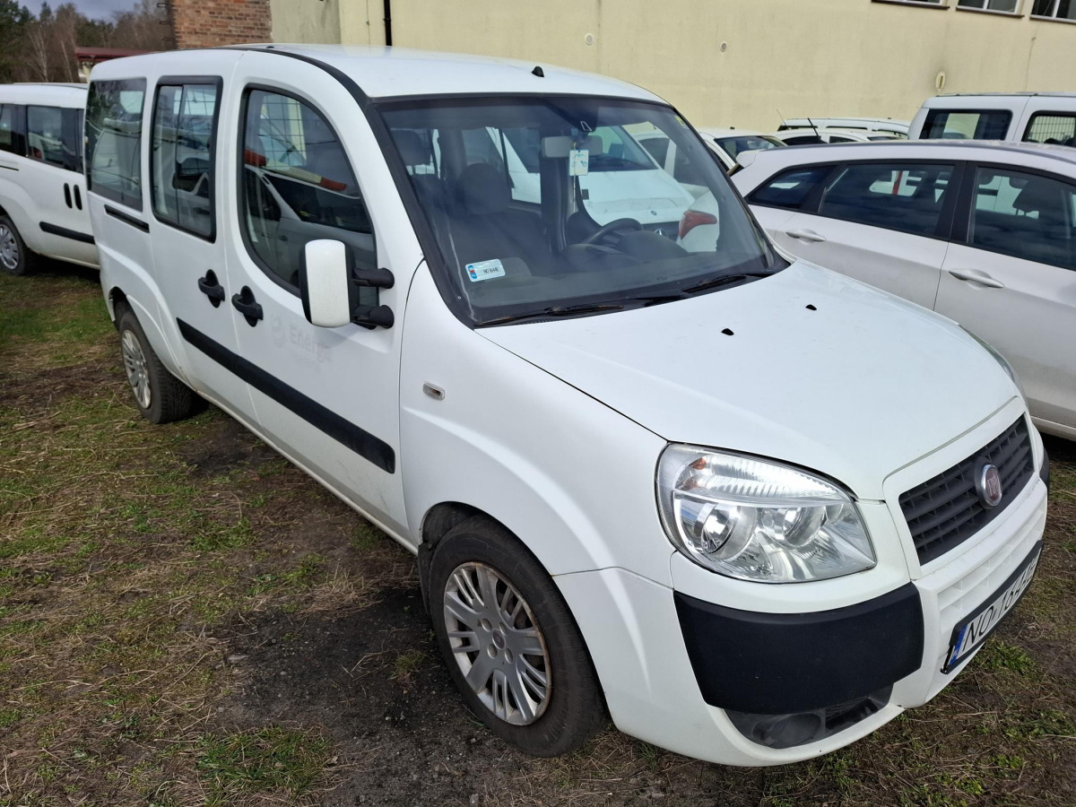 FIAT DOBLO MINIVAN - Binek araba: fotoğraf 1 FIAT DOBLO MINIVAN - Binek araba: fotoğraf 1