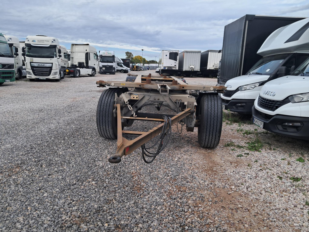 FLIEGL ZWP 180 POD KONTENERY - Konteynır taşıyıcı/ Yedek karoser römork: fotoğraf 2 FLIEGL ZWP 180 POD KONTENERY - Konteynır taşıyıcı/ Yedek karoser römork: fotoğraf 2