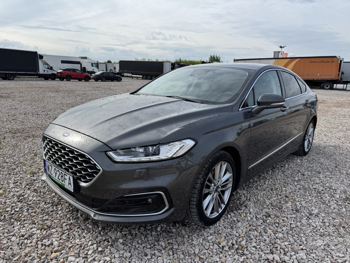 FORD MONDEO HATCHBACK - Binek araba: fotoğraf 2 FORD MONDEO HATCHBACK - Binek araba: fotoğraf 2