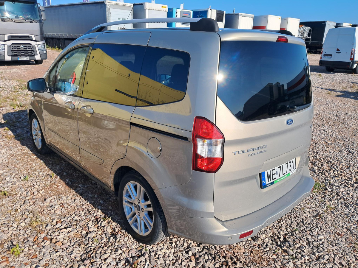 FORD TOURNEO COURIER MINIVAN - Binek araba: fotoğraf 4 FORD TOURNEO COURIER MINIVAN - Binek araba: fotoğraf 4