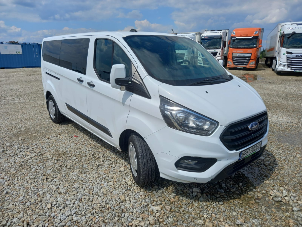 FORD TRANSIT CUSTOM VAN - Binek araba: fotoğraf 1 FORD TRANSIT CUSTOM VAN - Binek araba: fotoğraf 1