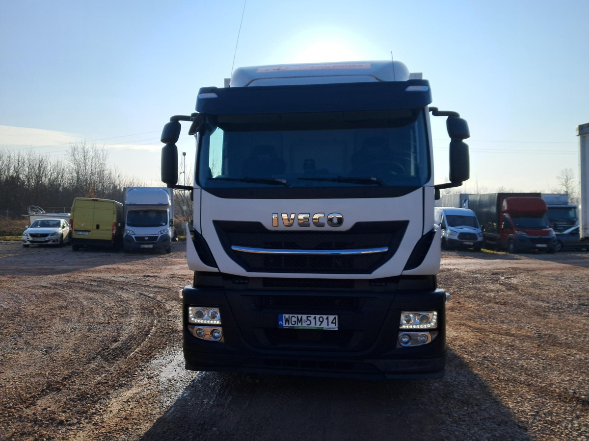 IVECO AD260SY/P KONTENER Z WINDĄ - Kapalı kasa kamyon: fotoğraf 3 IVECO AD260SY/P KONTENER Z WINDĄ - Kapalı kasa kamyon: fotoğraf 3