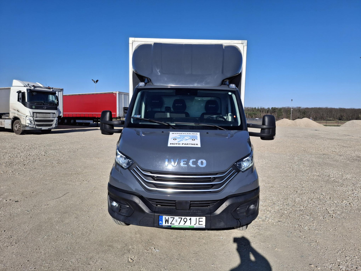 IVECO DAILY 50C18 KONTENER Z WINDĄ - Kapalı kasa kamyon: fotoğraf 3 IVECO DAILY 50C18 KONTENER Z WINDĄ - Kapalı kasa kamyon: fotoğraf 3