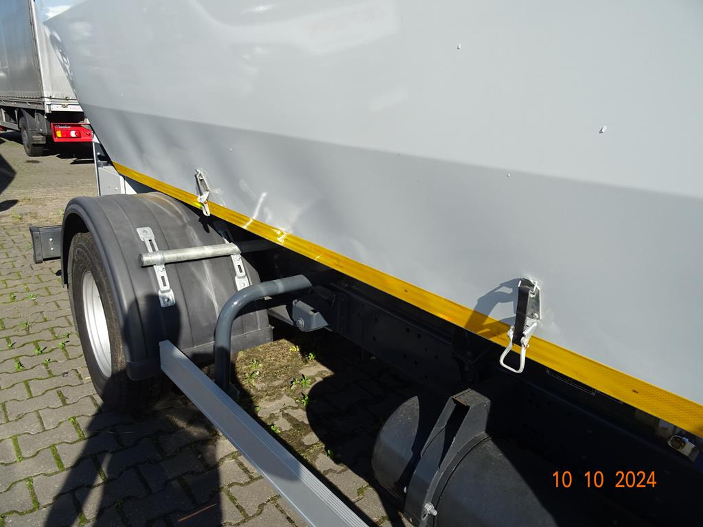 IVECO DAILY WYWÓZ ŚMIECI - Çöp kamyonu: fotoğraf 5 IVECO DAILY WYWÓZ ŚMIECI - Çöp kamyonu: fotoğraf 5
