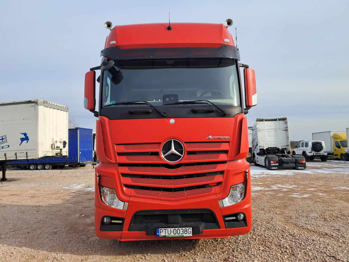 MERCEDES BENZ ACTROS BDF - Konteynır taşıyıcı/ Yedek karoser kamyon: fotoğraf 2 MERCEDES BENZ ACTROS BDF - Konteynır taşıyıcı/ Yedek karoser kamyon: fotoğraf 2