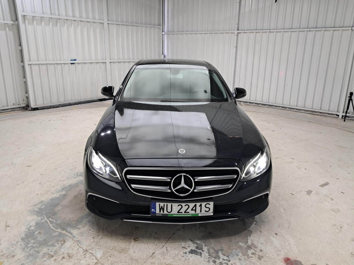 MERCEDES BENZ E 200 D SEDAN - Binek araba: fotoğraf 2 MERCEDES BENZ E 200 D SEDAN - Binek araba: fotoğraf 2