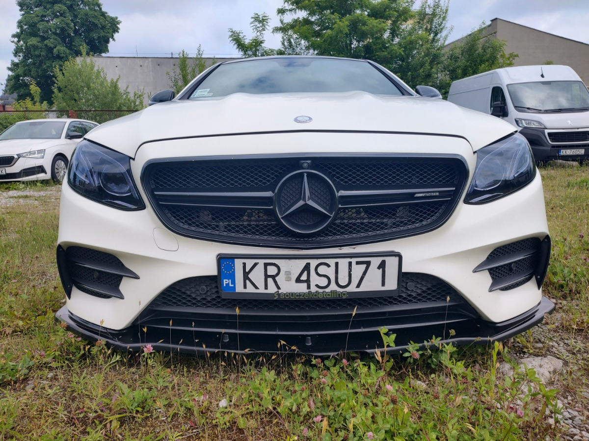 MERCEDES BENZ E KLASA COUPE - Binek araba: fotoğraf 2 MERCEDES BENZ E KLASA COUPE - Binek araba: fotoğraf 2