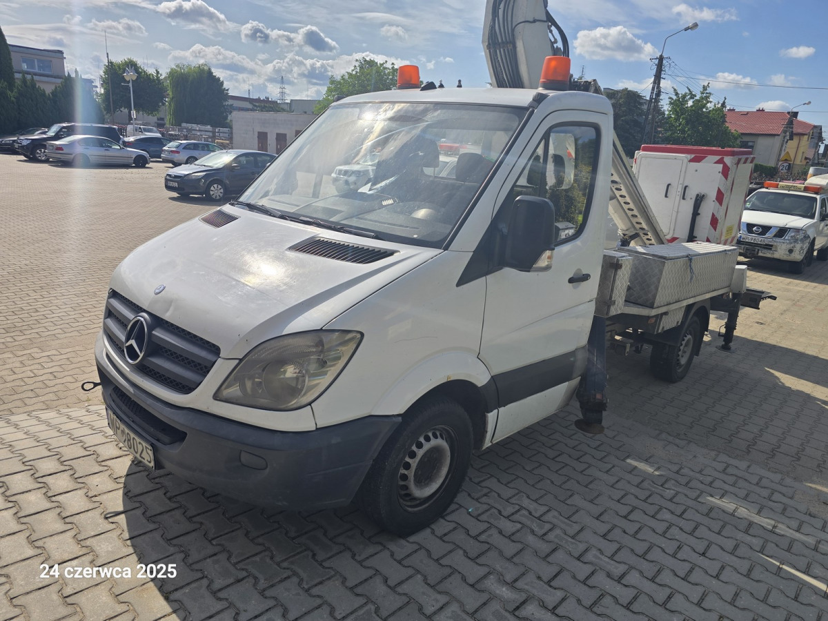 MERCEDES BENZ SPRINTER SPECJALNY - Araç üzerine platform: fotoğraf 2 MERCEDES BENZ SPRINTER SPECJALNY - Araç üzerine platform: fotoğraf 2