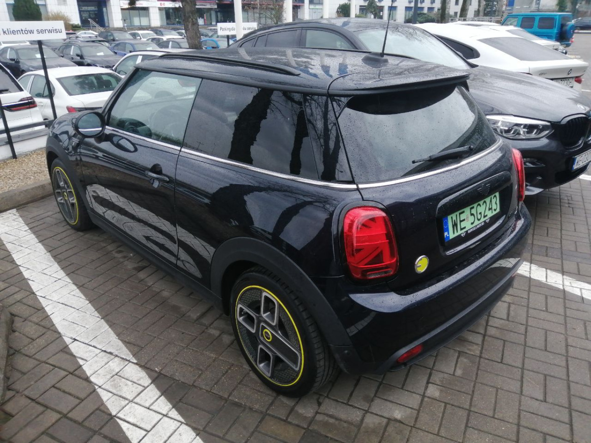 MINI Cooper SE Classic Trim HATCHBACK - Hatchback: fotoğraf 4 MINI Cooper SE Classic Trim HATCHBACK - Hatchback: fotoğraf 4