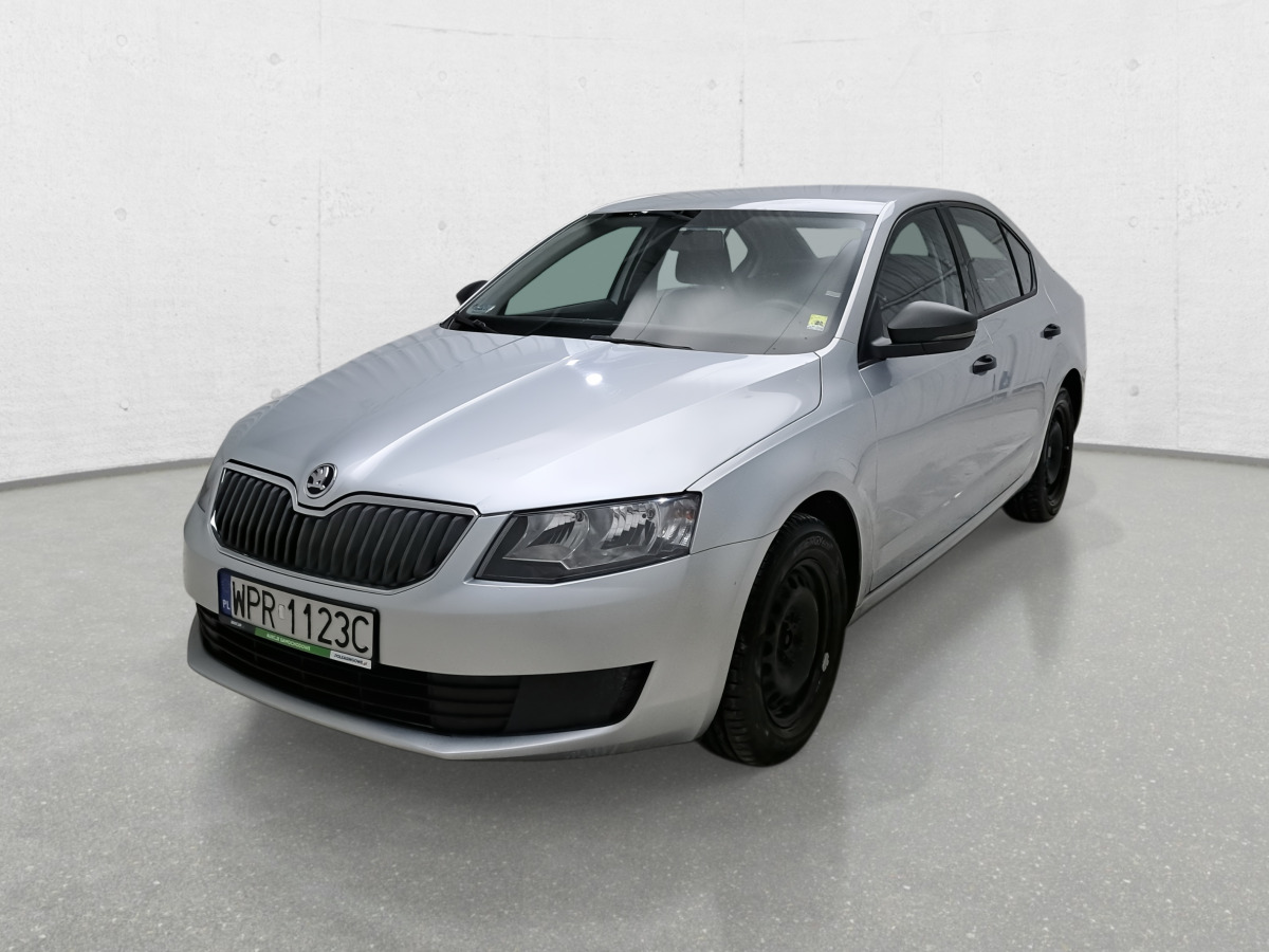 SKODA OCTAVIA HATCHBACK - Hatchback: fotoğraf 4 SKODA OCTAVIA HATCHBACK - Hatchback: fotoğraf 4
