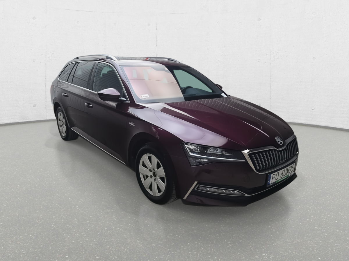 SKODA SUPERB KOMBI - Binek araba: fotoğraf 1 SKODA SUPERB KOMBI - Binek araba: fotoğraf 1