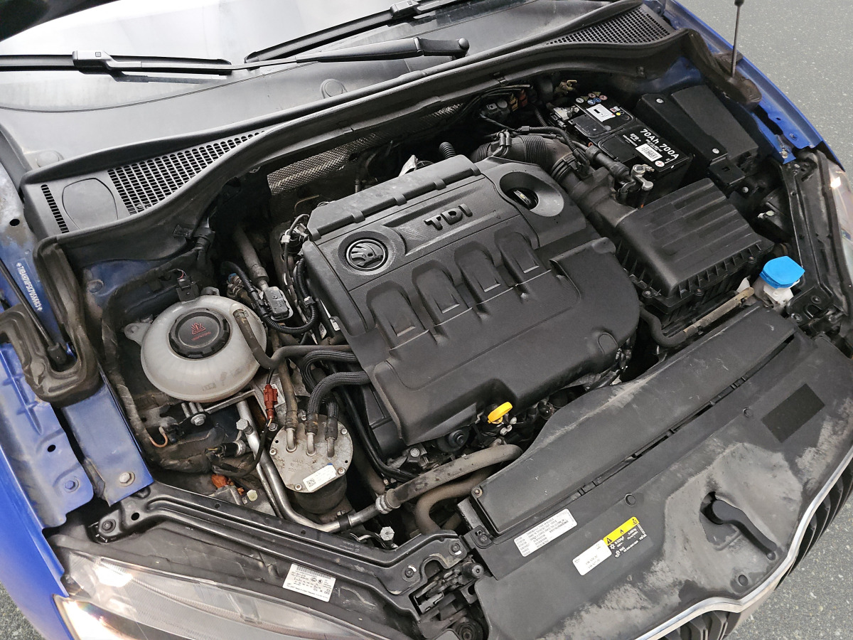 Binek araba SKODA SUPERB LIFTBACK: fotoğraf 15
