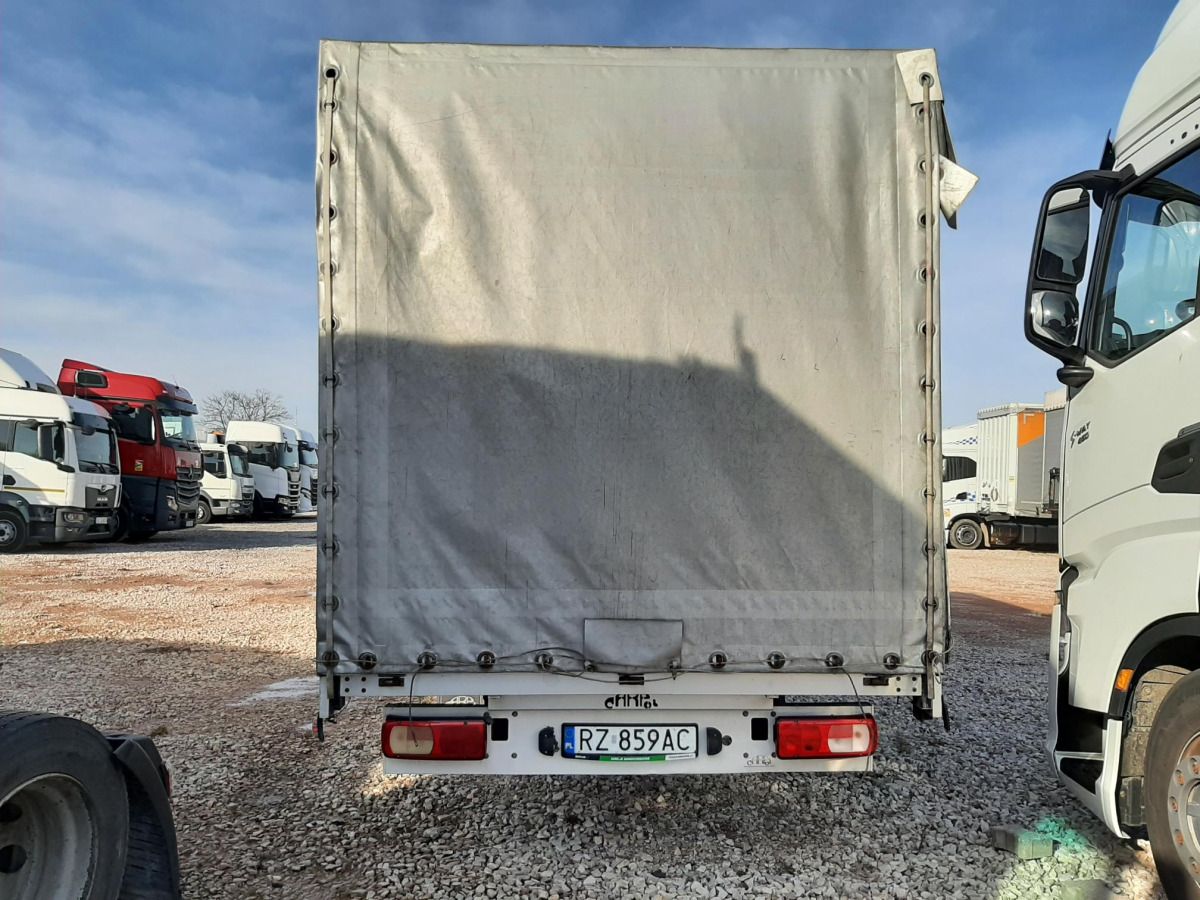 VOLKSWAGEN CRAFTER PLANDEKA - Tenteli kamyonet: fotoğraf 4 VOLKSWAGEN CRAFTER PLANDEKA - Tenteli kamyonet: fotoğraf 4