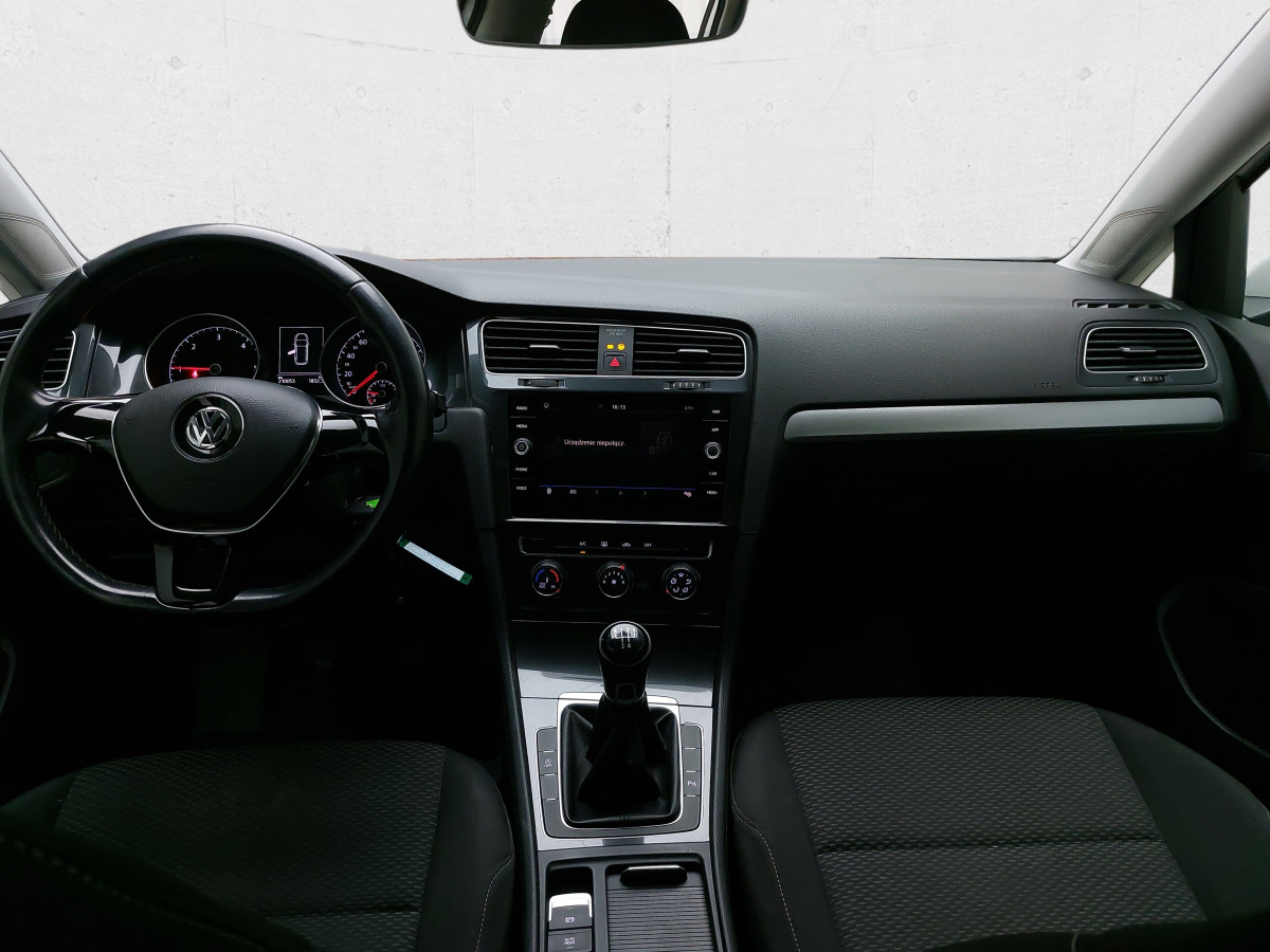 Binek araba VOLKSWAGEN GOLF KOMBI: fotoğraf 10