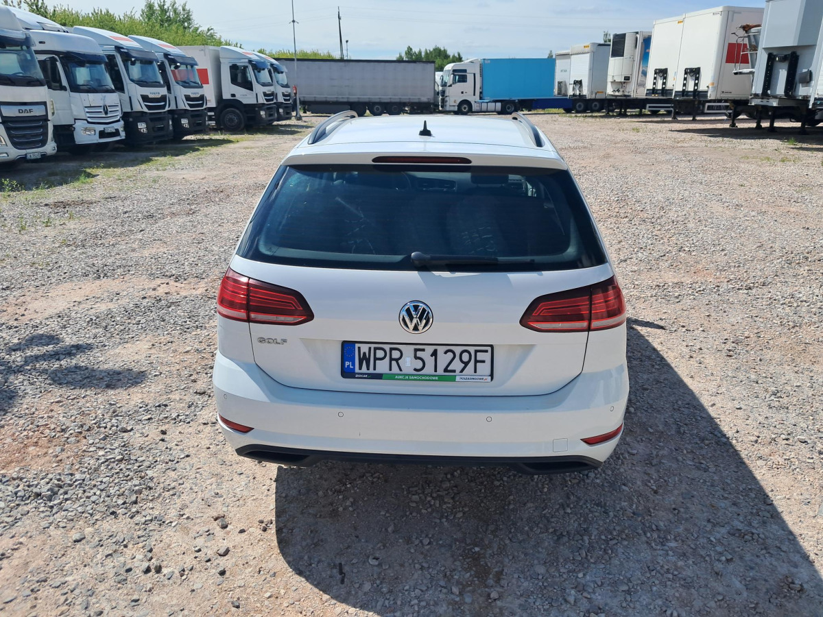 VOLKSWAGEN GOLF KOMBI - Binek araba: fotoğraf 5 VOLKSWAGEN GOLF KOMBI - Binek araba: fotoğraf 5