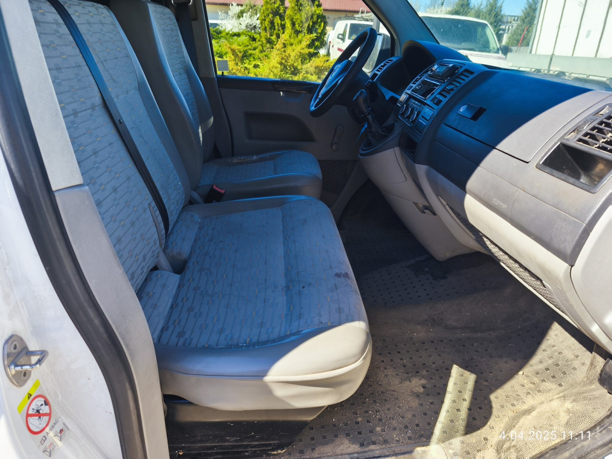 VOLKSWAGEN TRANSPORTER FURGON BLASZAK - Panelvan: fotoğraf 5 VOLKSWAGEN TRANSPORTER FURGON BLASZAK - Panelvan: fotoğraf 5