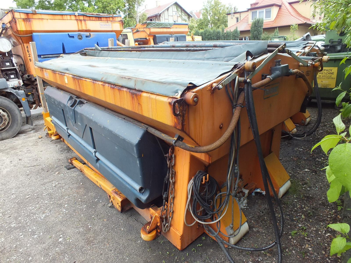 Zabudowa piaskarki – SCHMIDT STRATOS S50-36 – 2003 – 1887kg - Kum serme makinesi: fotoğraf 1 Zabudowa piaskarki – SCHMIDT STRATOS S50-36 – 2003 – 1887kg - Kum serme makinesi: fotoğraf 1