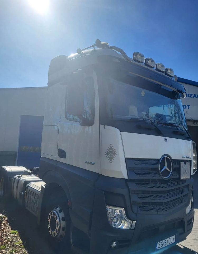 Mercedes-Benz Actros 1843 LS - Çekici: fotoğraf 2 Mercedes-Benz Actros 1843 LS - Çekici: fotoğraf 2