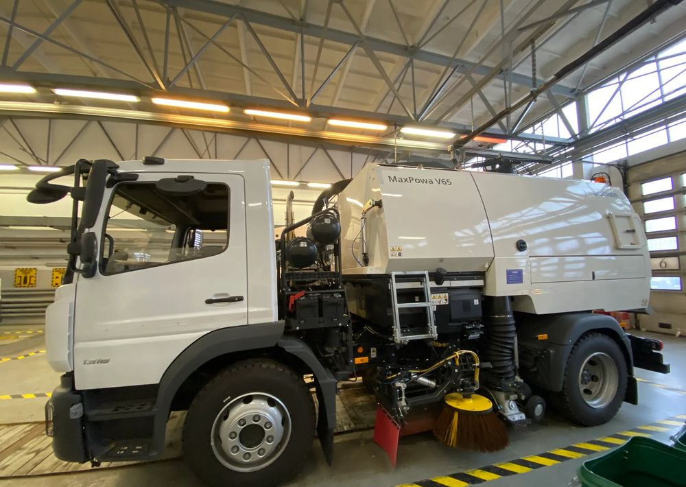 Mercedes-Benz Atego 1318 LKO Zamiatarka - Çöp kamyonu: fotoğraf 2 Mercedes-Benz Atego 1318 LKO Zamiatarka - Çöp kamyonu: fotoğraf 2