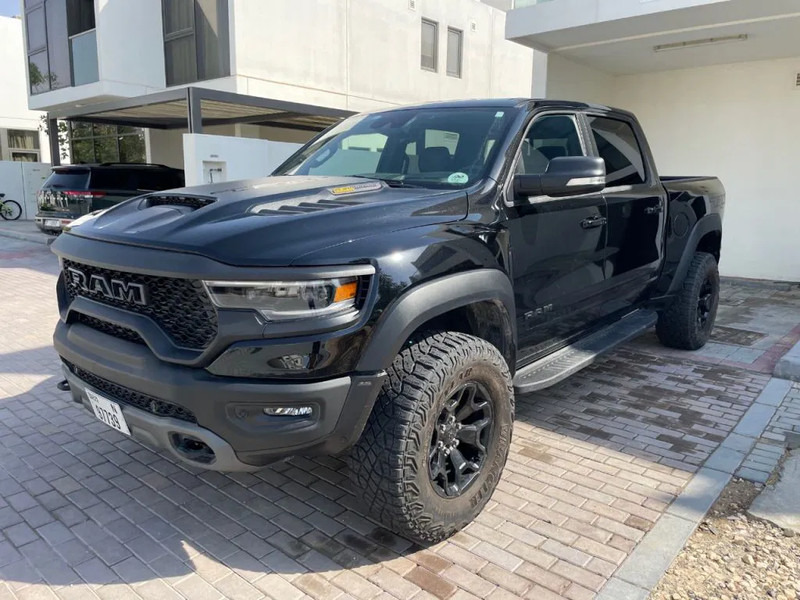 Dodge Ram 1500 TRX 6.2 Supercharged V8 , 702 HP , 60.000 euro ex. Dubai - Pikap: fotoğraf 1 Dodge Ram 1500 TRX 6.2 Supercharged V8 , 702 HP , 60.000 euro ex. Dubai - Pikap: fotoğraf 1