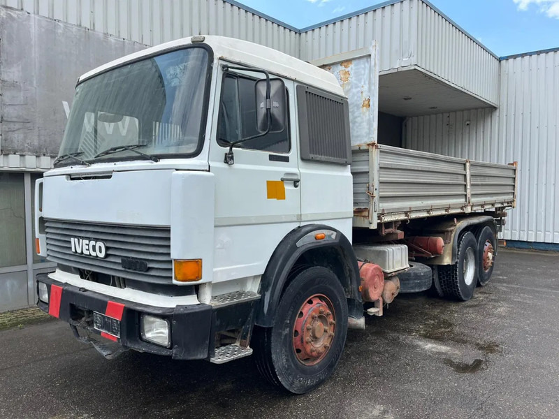 Iveco Turbostar 190-38 , 6x2 , V8 Watercooling , 3 Way Tipper , Spring Suspension , Manual - Damperli kamyon: fotoğraf 4 Iveco Turbostar 190-38 , 6x2 , V8 Watercooling , 3 Way Tipper , Spring Suspension , Manual - Damperli kamyon: fotoğraf 4