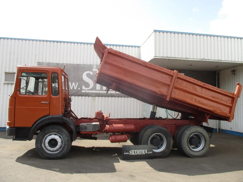 MAN 26.321 6x4 , 3 way tipper , ZF Manual , Spring suspension - Damperli kamyon: fotoğraf 2 MAN 26.321 6x4 , 3 way tipper , ZF Manual , Spring suspension - Damperli kamyon: fotoğraf 2