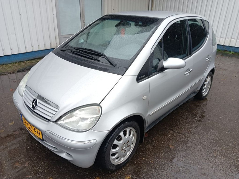 Mercedes-Benz A-Klasse A 160 Elegance , Airco - Binek araba: fotoğraf 1 Mercedes-Benz A-Klasse A 160 Elegance , Airco - Binek araba: fotoğraf 1