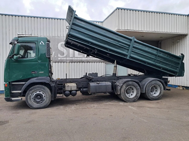 Volvo FH 12 - 460 , 6x2 , 3 Way Tipper, Spring Suspension , Manual Gearbox, Airco - Damperli kamyon: fotoğraf 2 Volvo FH 12 - 460 , 6x2 , 3 Way Tipper, Spring Suspension , Manual Gearbox, Airco - Damperli kamyon: fotoğraf 2