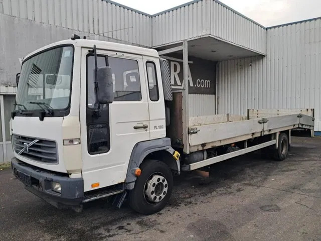 Volvo FL6-07 , Plateau / Car Transporter, Spring Suspension - Araba taşıyıcı kamyon: fotoğraf 1 Volvo FL6-07 , Plateau / Car Transporter, Spring Suspension - Araba taşıyıcı kamyon: fotoğraf 1