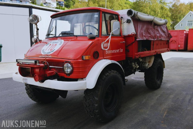 1977 Mercedes-Benz Unimog Brannbil - İtfaiye aracı: fotoğraf 1 1977 Mercedes-Benz Unimog Brannbil - İtfaiye aracı: fotoğraf 1