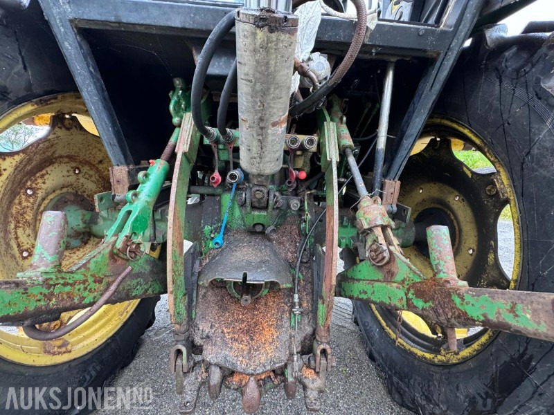 1981 John Deere 2040 - 4x4 - Hydraulisk toppstag og Triangel - 2 kjettinger finansal kiralama 1981 John Deere 2040 - 4x4 - Hydraulisk toppstag og Triangel - 2 kjettinger: fotoğraf 16