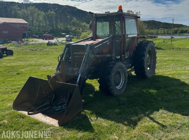 1982 Massey Ferguson 590, Restaureringsobjekt - Traktör: fotoğraf 2 1982 Massey Ferguson 590, Restaureringsobjekt - Traktör: fotoğraf 2