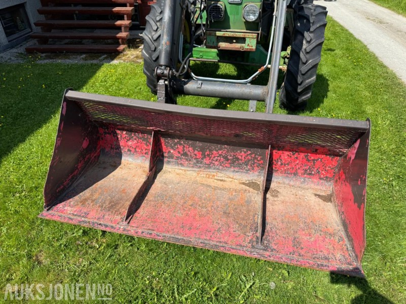 1983 John Deere 2140 SYNCHRON 4X4 LASTER, IKKE MVA - Traktör: fotoğraf 3 1983 John Deere 2140 SYNCHRON 4X4 LASTER, IKKE MVA - Traktör: fotoğraf 3