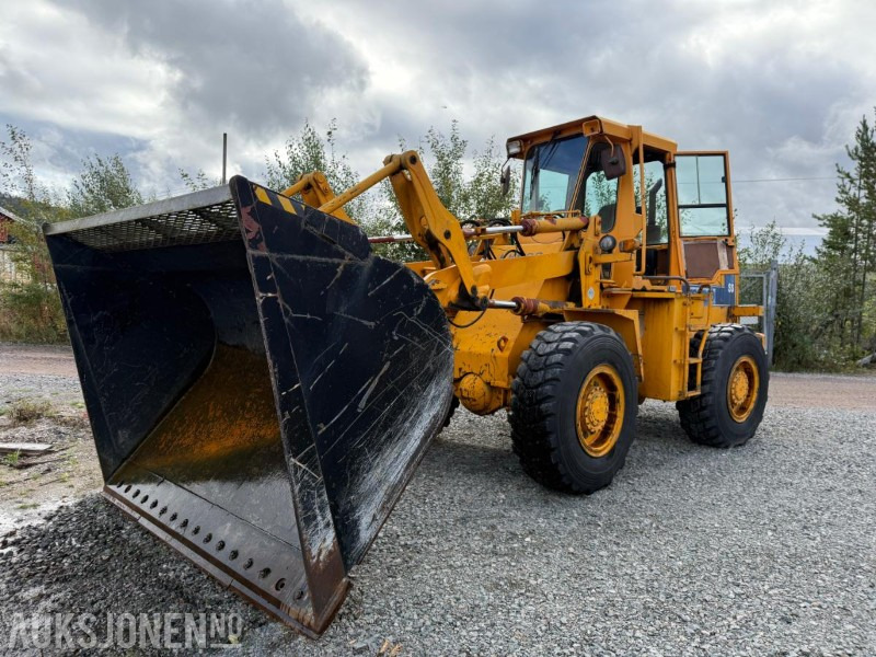 1983 Kobelco LK500 SS med 4368 timer - Tekerlekli yükleyici: fotoğraf 1 1983 Kobelco LK500 SS med 4368 timer - Tekerlekli yükleyici: fotoğraf 1