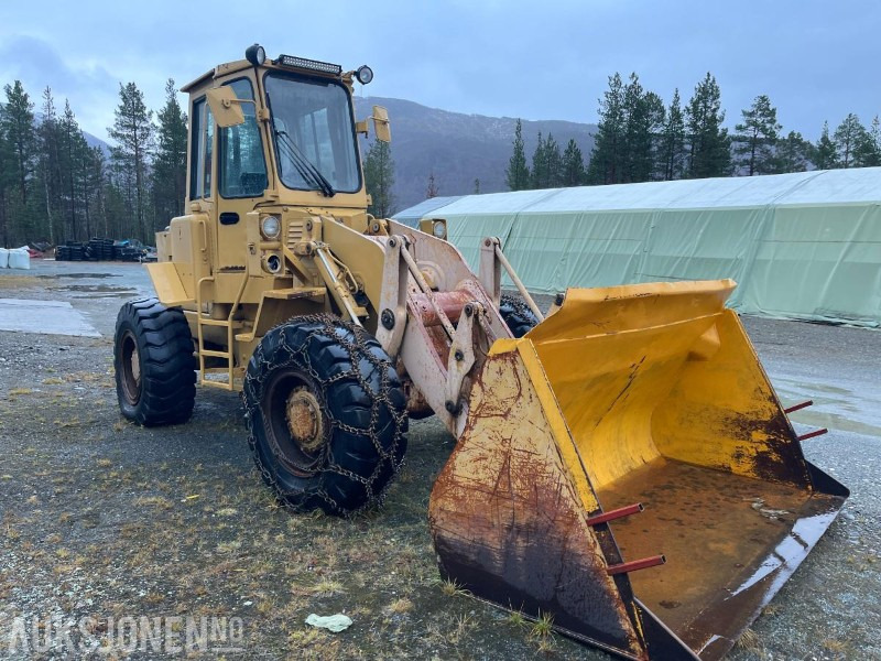 1984 Cat 930 Hjullaster selges som reparasjons objekt - Tekerlekli yükleyici: fotoğraf 4 1984 Cat 930 Hjullaster selges som reparasjons objekt - Tekerlekli yükleyici: fotoğraf 4