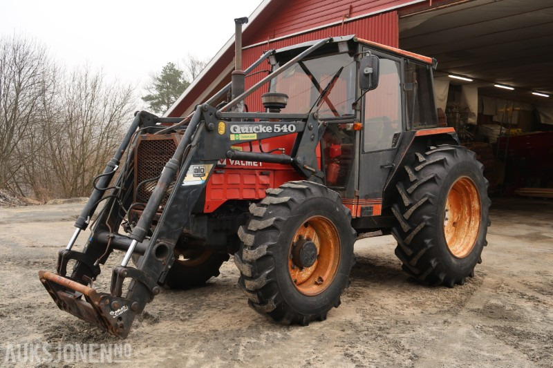 1990 Valmet 655 traktor / 4x4 / Skogsrigget / Frontlaster - Traktör: fotoğraf 1 1990 Valmet 655 traktor / 4x4 / Skogsrigget / Frontlaster - Traktör: fotoğraf 1